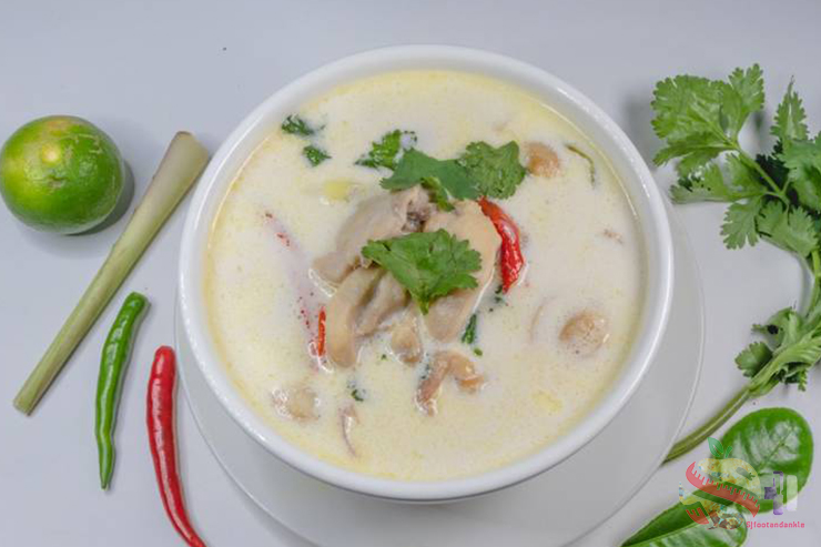 3.1 - 泰式冬卡椰奶鸡汤